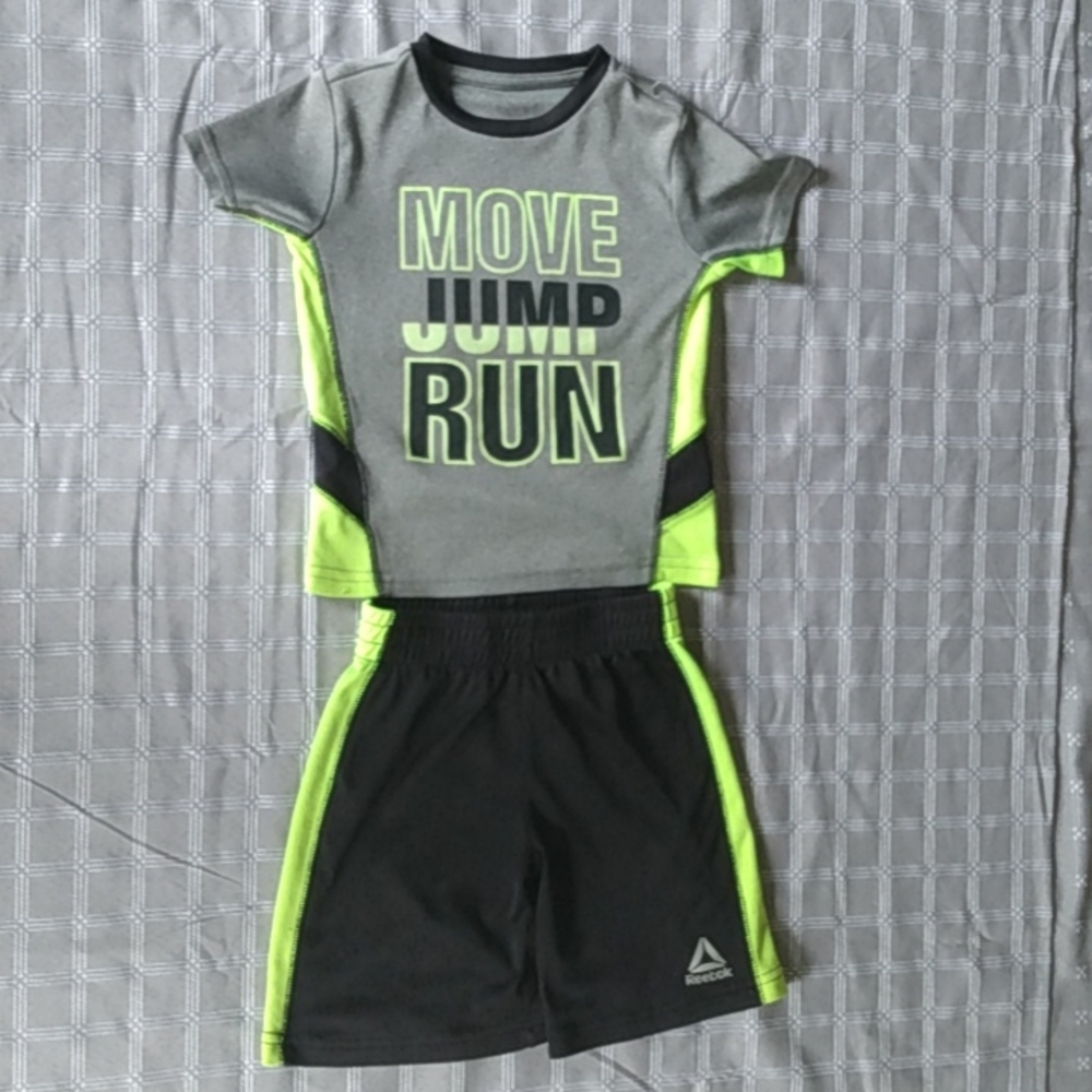 Reebok athletic t-shirt and shorts active toddler